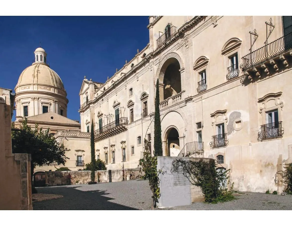 Kontakt z Palazzo Trigona Dependance